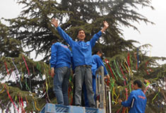 鄭州超前涂料歡迎您！專業(yè)真石漆生產(chǎn)廠家